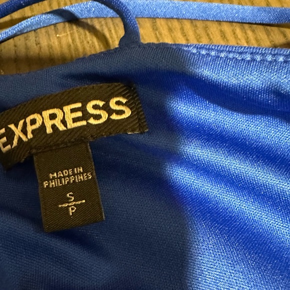 Express Size Small Blue Crop Top (Like New)! - Picture 7 of 8